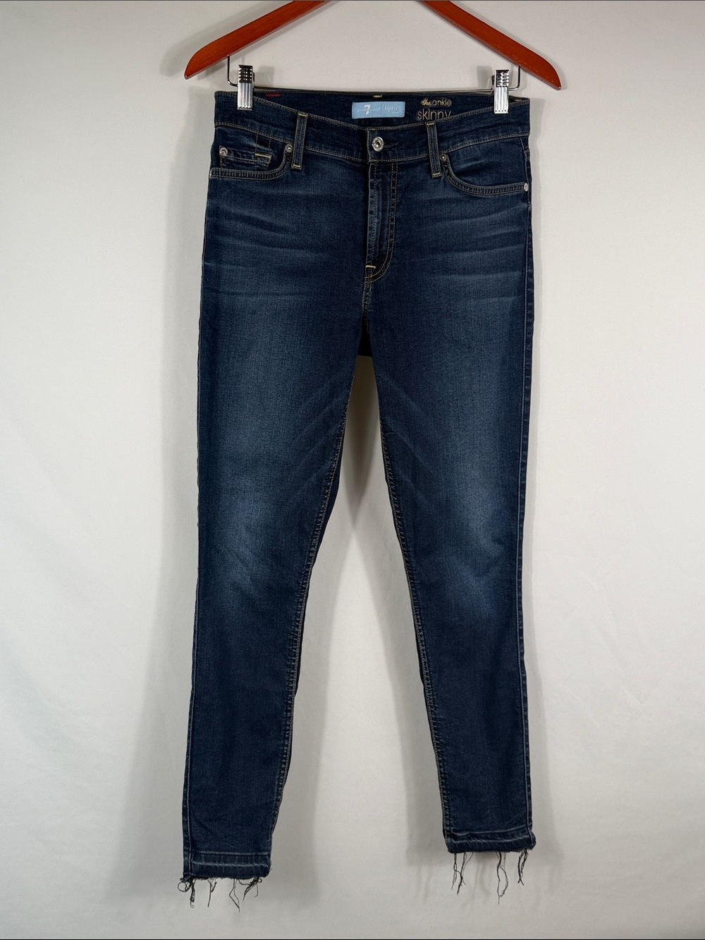 7 For All Mankind The Ankle Skinny Jeans b(air) denim. Womens Size 28. Soft
